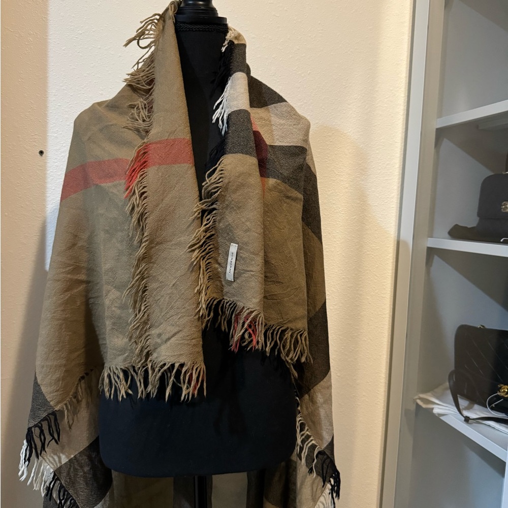 Burberry Merino scarf - Picture 4 of 11